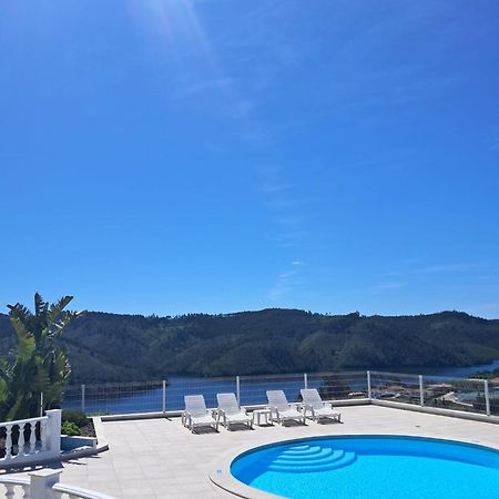 Lago Azul Villas Ferreira do Zêzere Buitenkant foto
